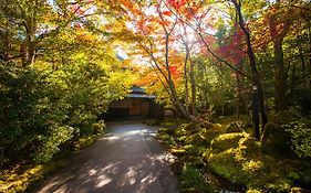黒川温泉　山あいの宿　山みず木 4*