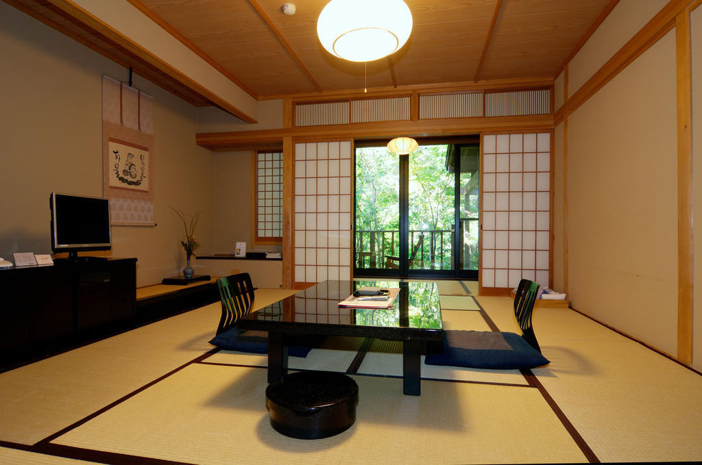 ホテルYamamizuki 南小国町 部屋 写真